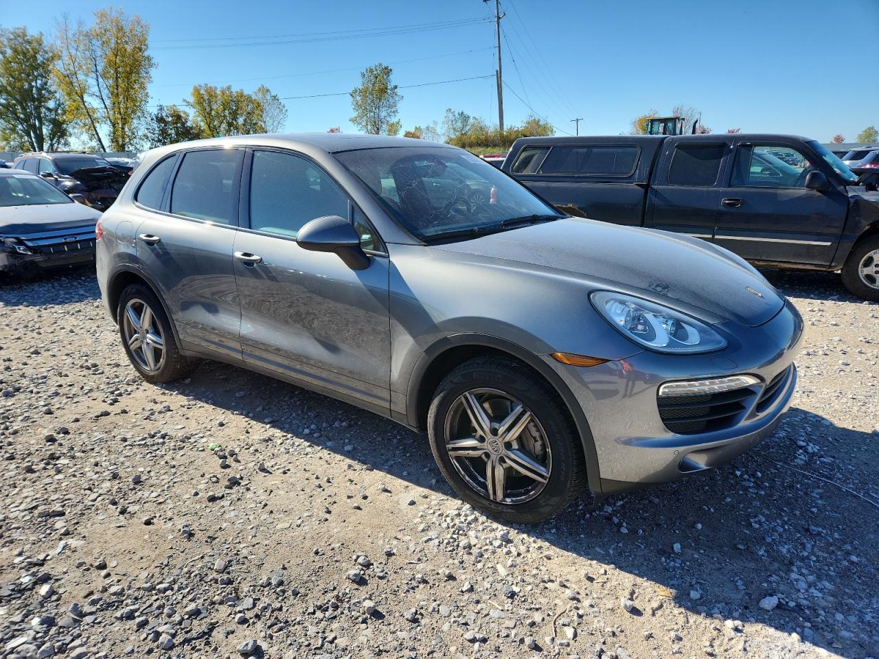 2014 Porsche Cayenne S - Image 4