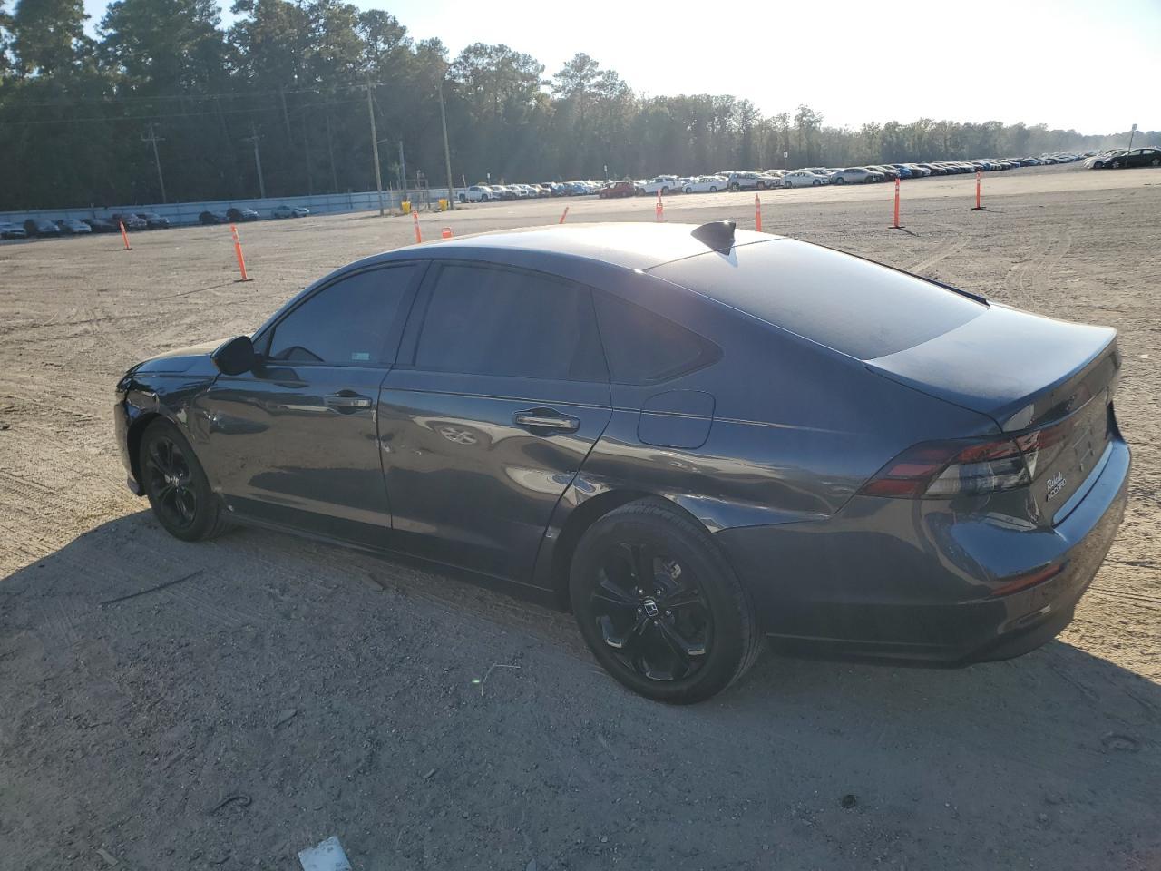 2025 Honda Accord Se - Фото 2