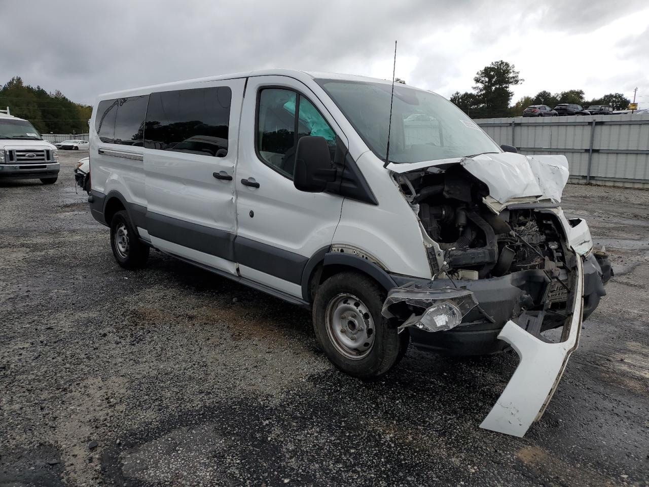 2016 Ford Transit T-350 - Image 4