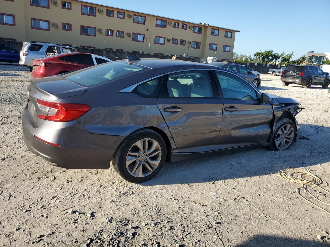 2020 Honda Accord Lx - Фото 3
