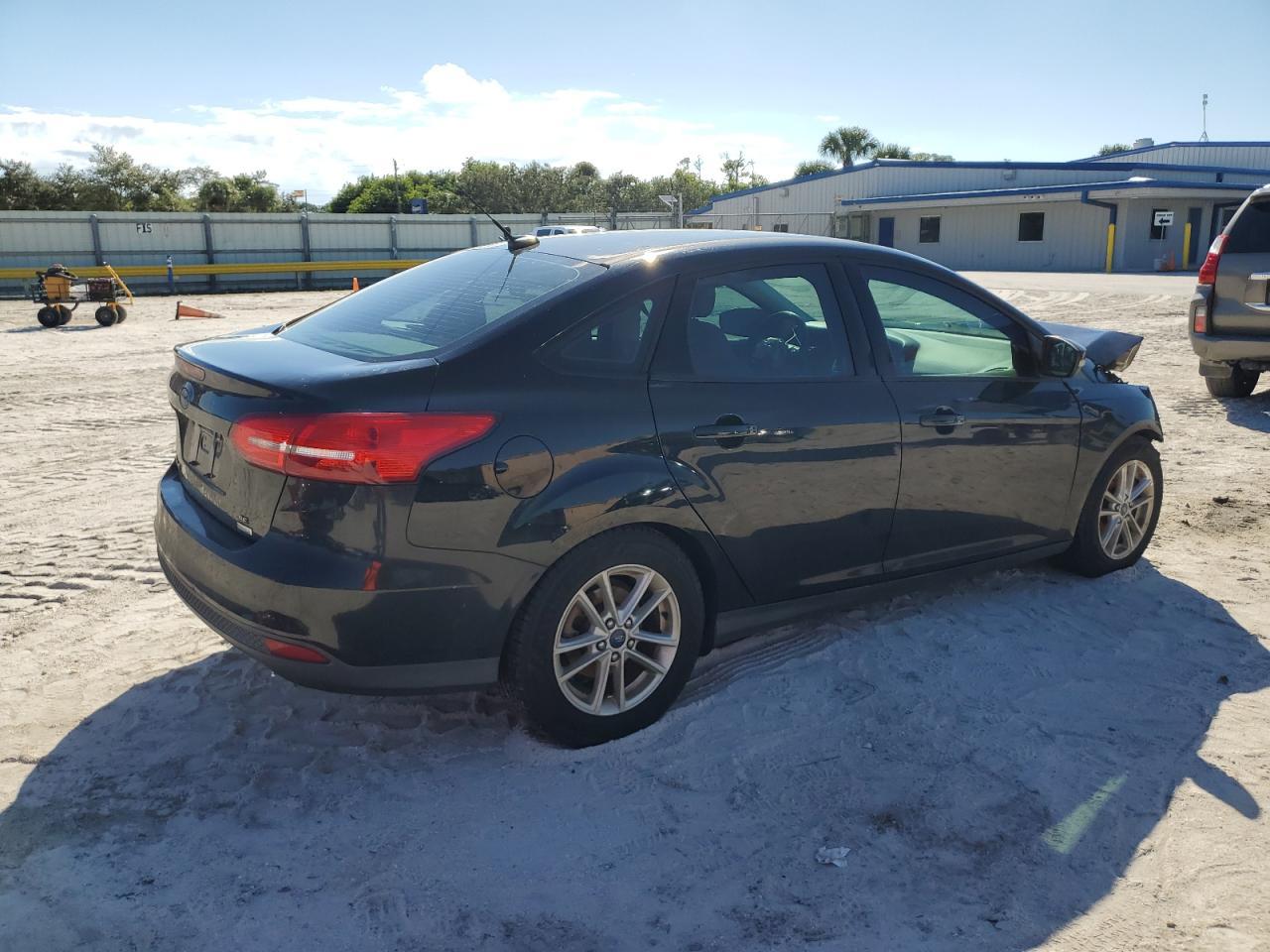 2017 Ford Focus Se - Фото 3