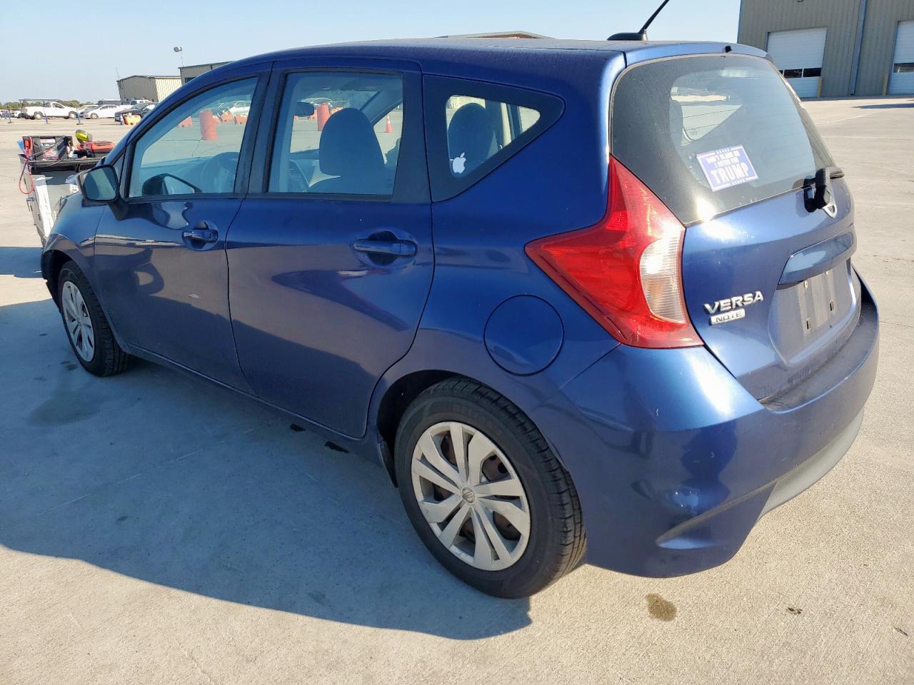 2018 Niss Versa Note - Image 2