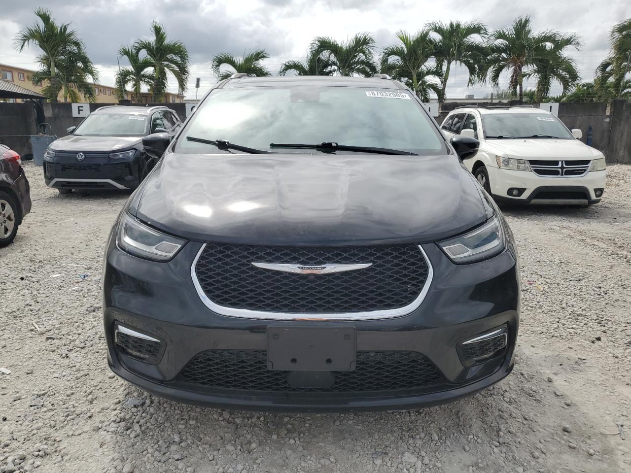 2021 Chrysler Pacifica Touring L - Фото 5