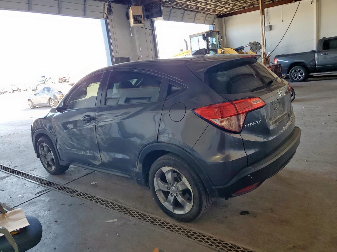 2017 Honda Hr-V Lx - Фото 2