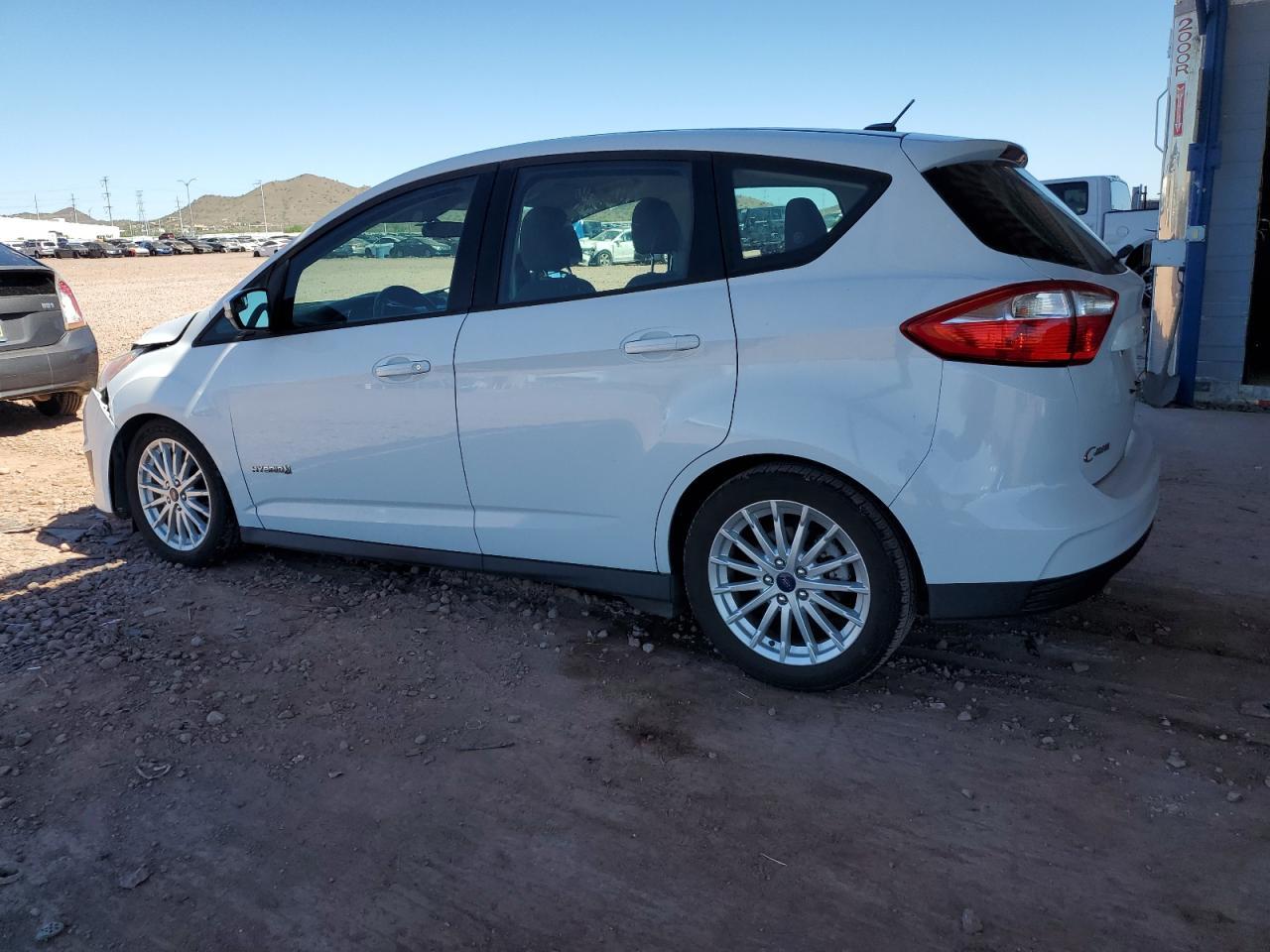 2015 Ford C-Max Se - Фото 2