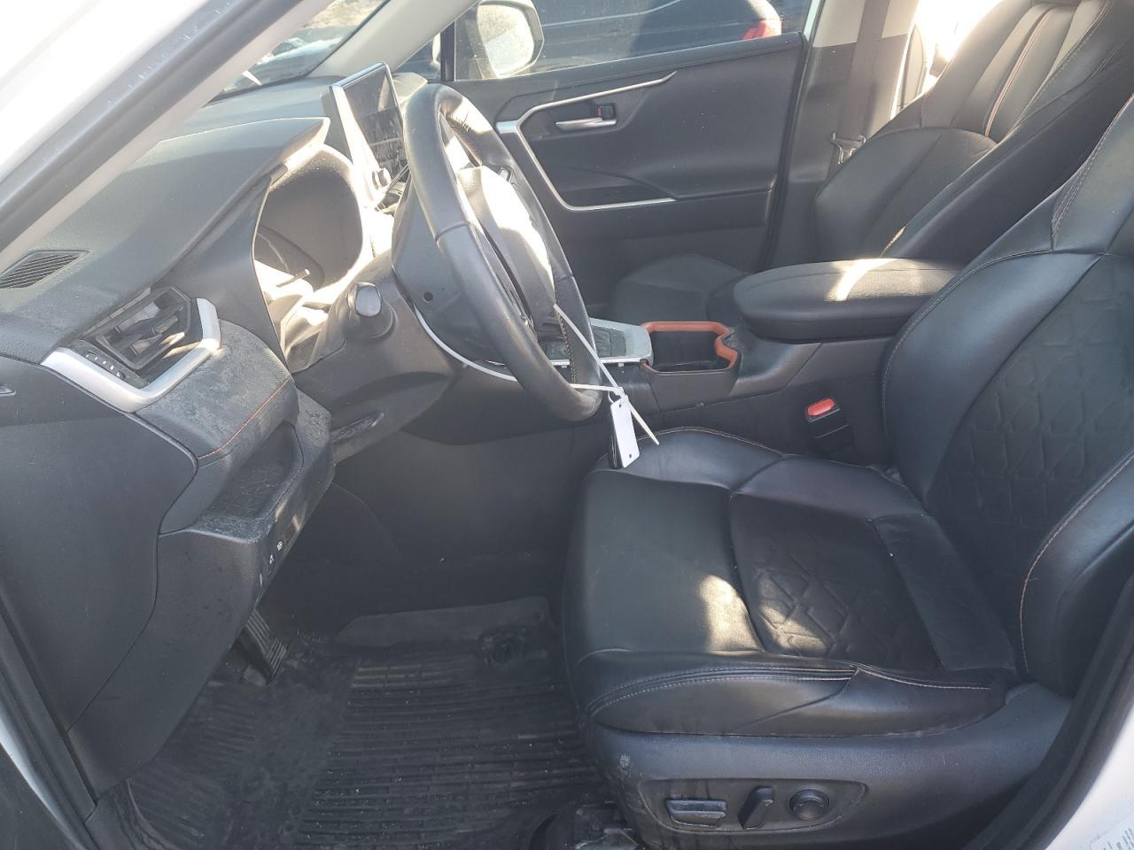 2024 Toyota Rav4 Adventure - Фото 7