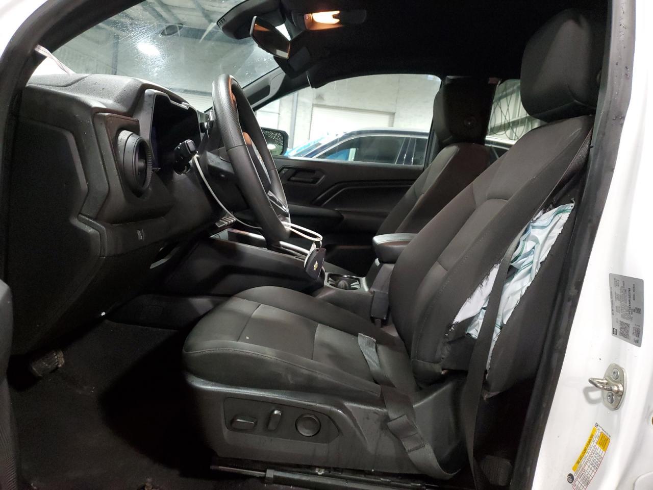 2024 Chevrolet Colorado - Image 7