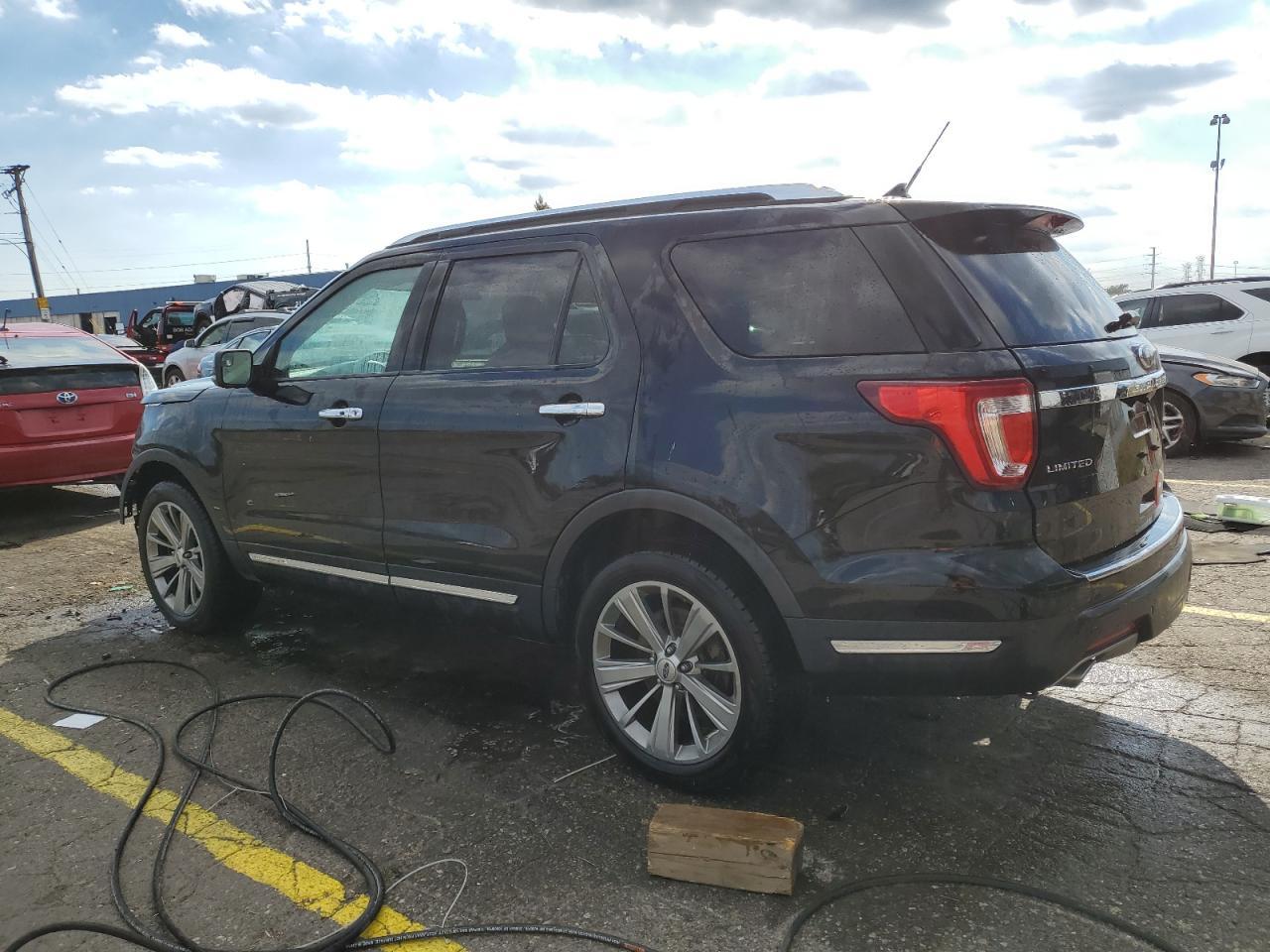 2018 Ford Explorer Limited - Фото 2