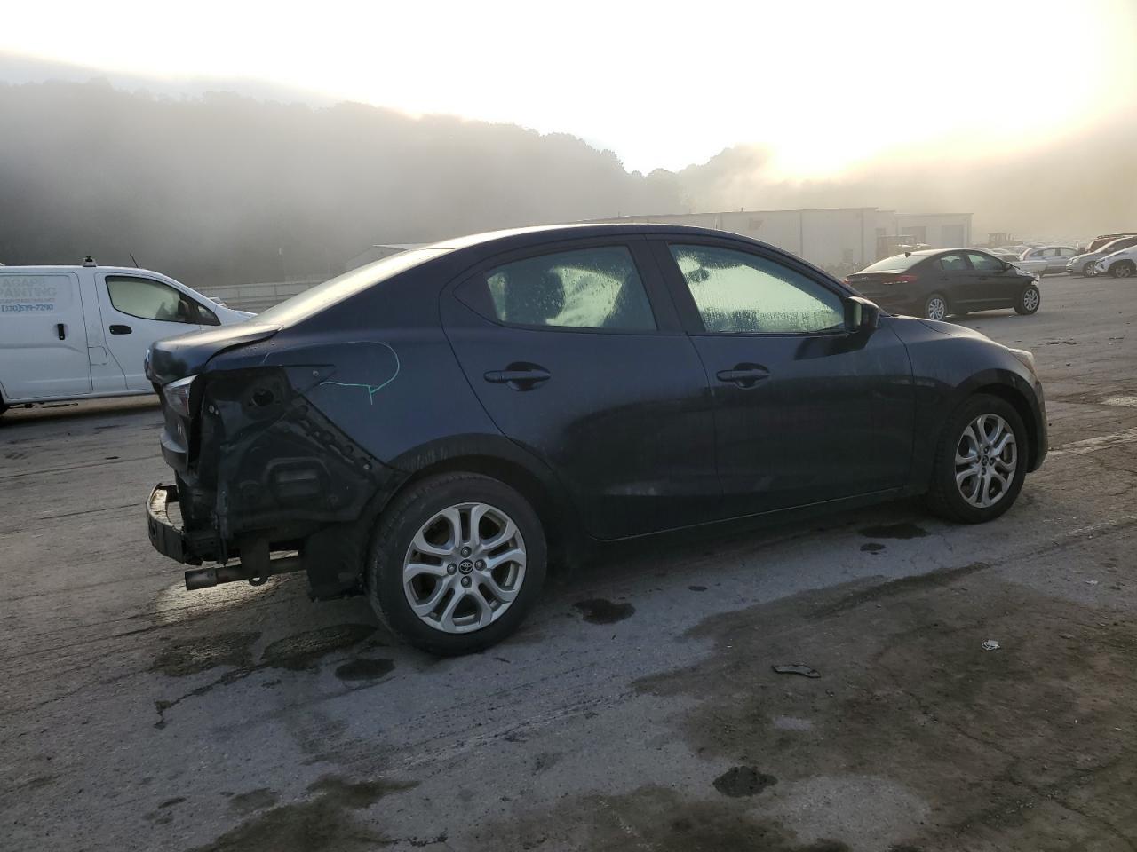 2017 Toyota Yaris Ia - Image 3