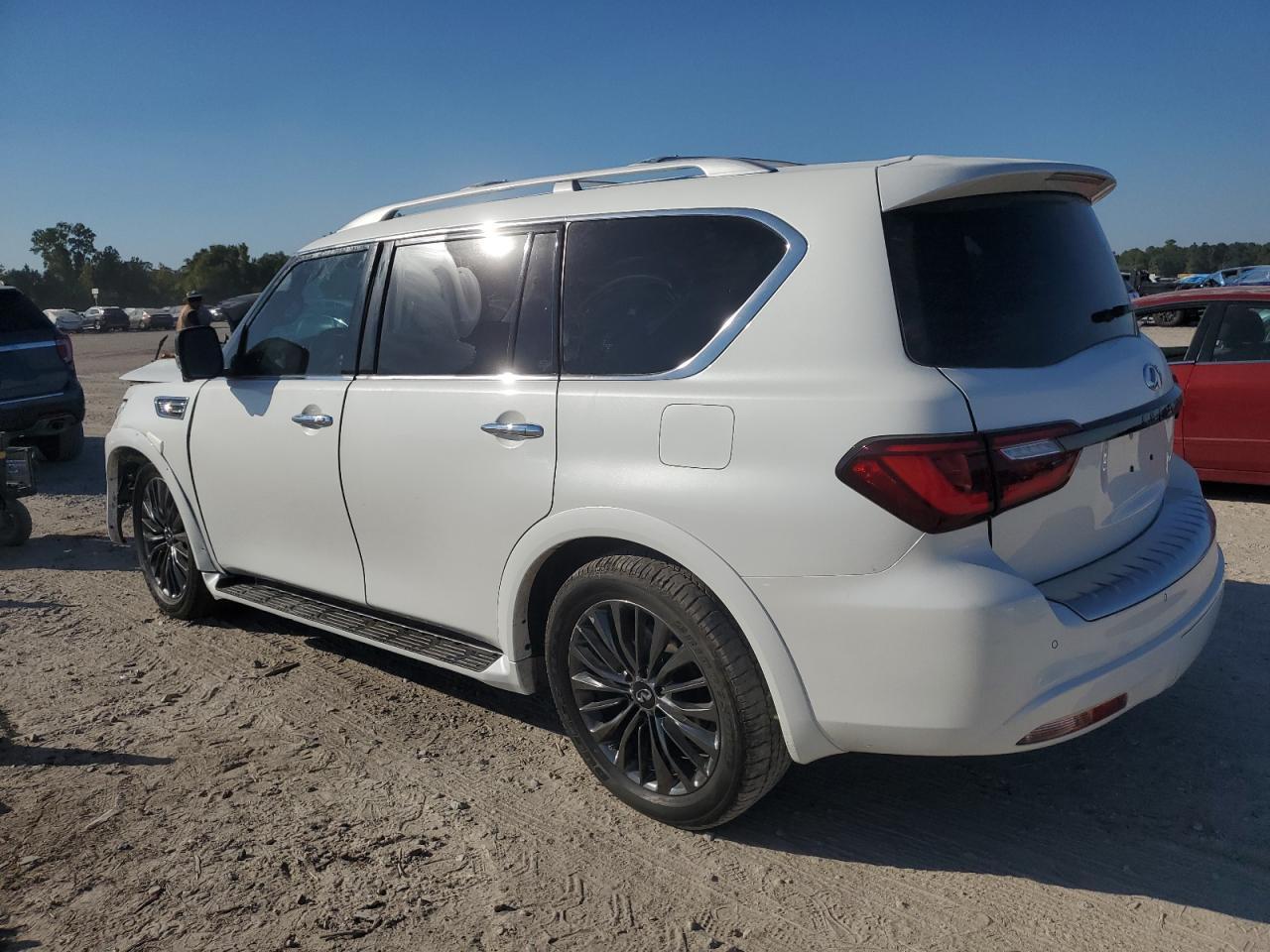 2021 Infiniti Qx80 Luxe - Image 2