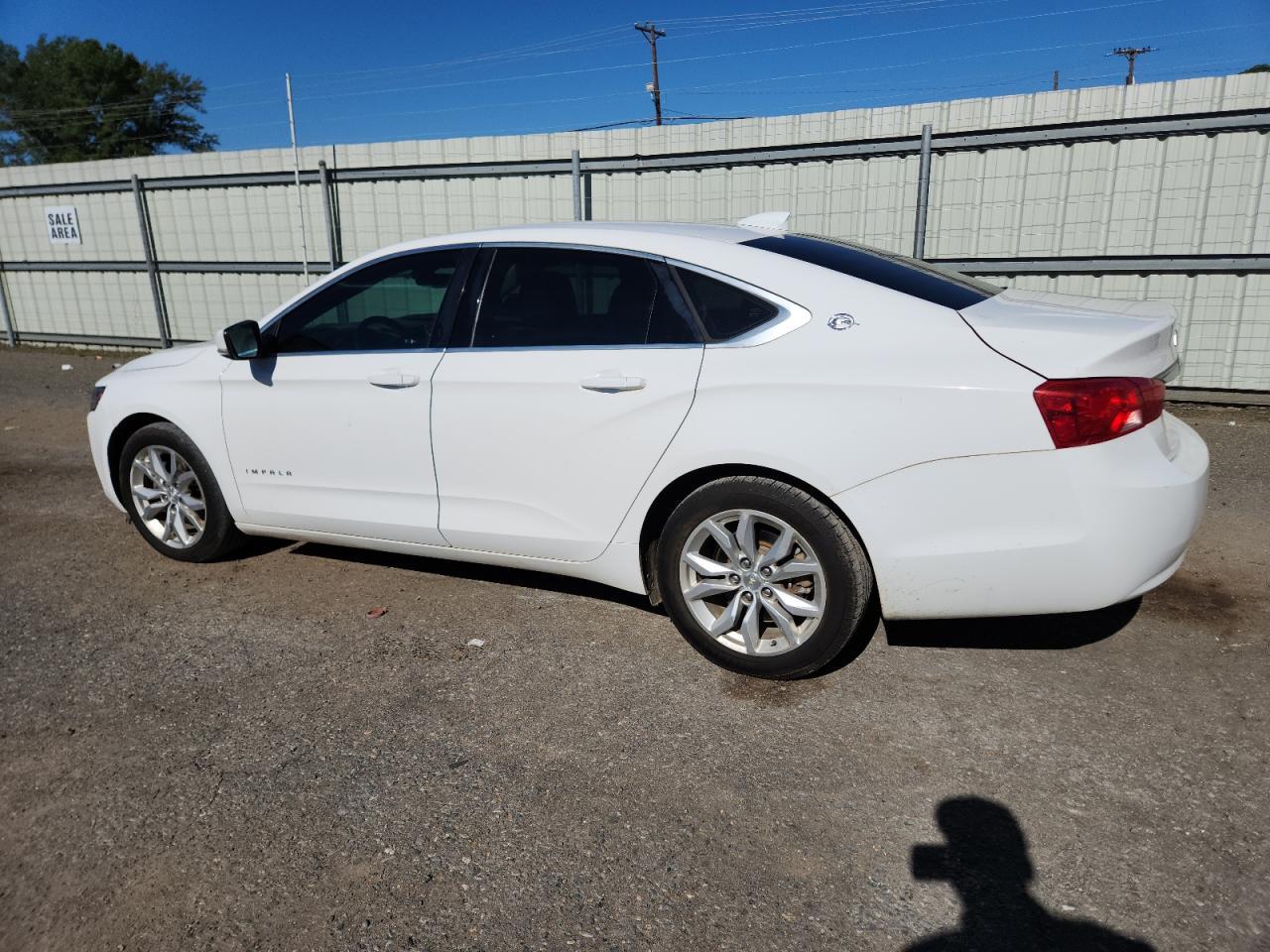 2017 Chevrolet Impala Lt - Фото 2