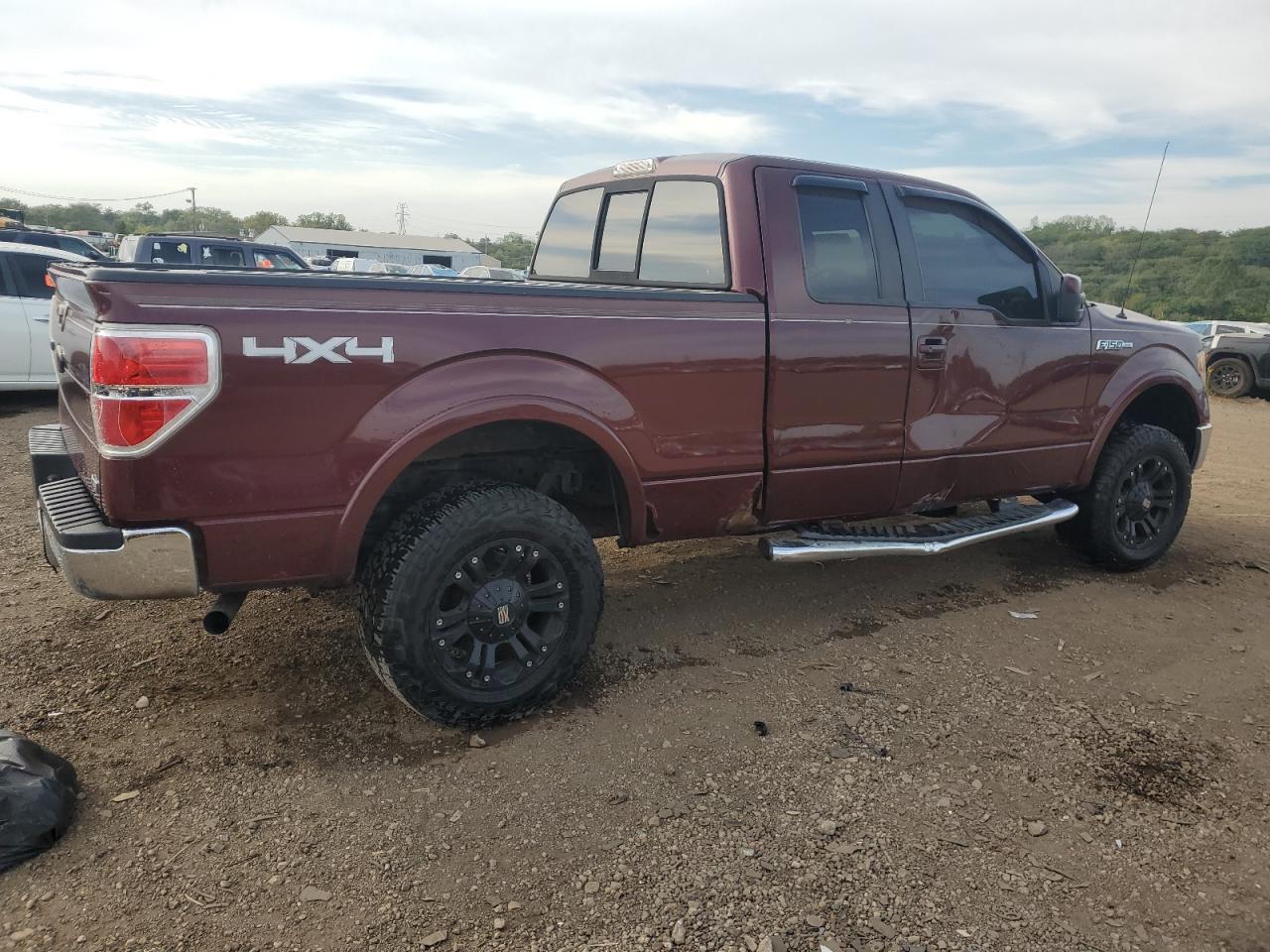 2010 Ford F150 Super Cab - Фото 3
