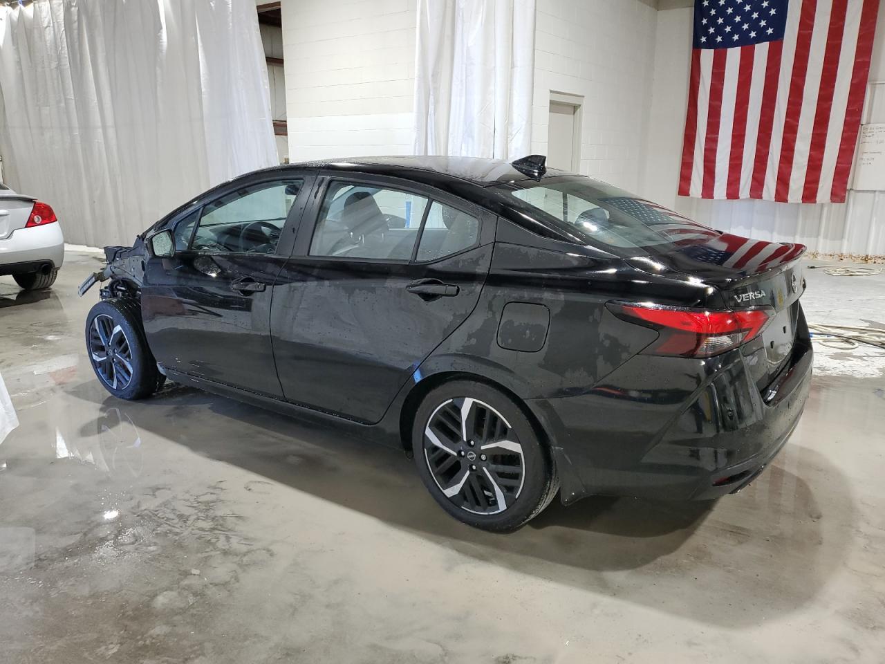 2024 Nissan Versa Sr - Фото 2