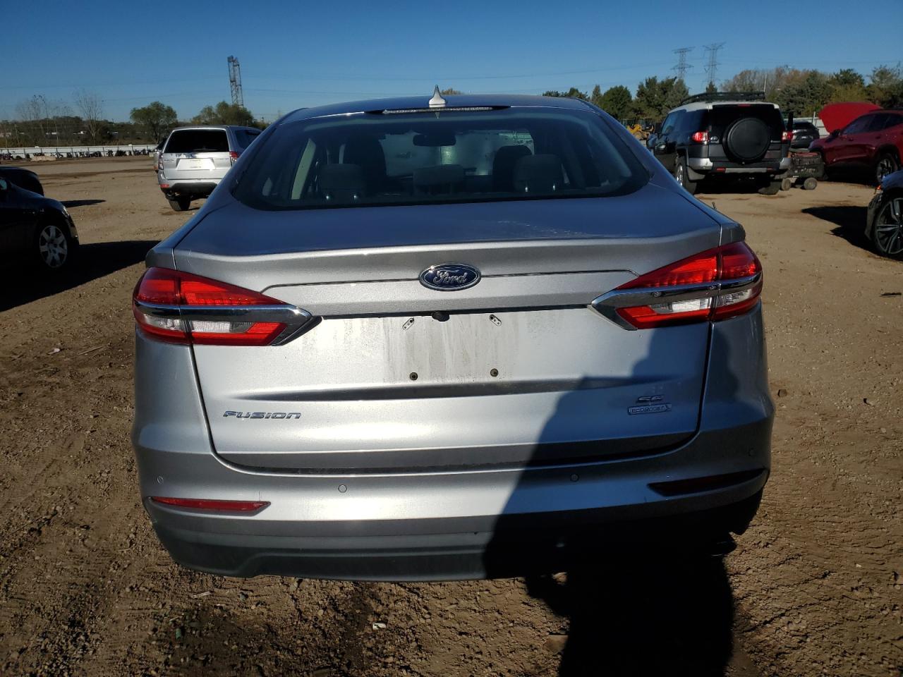2020 Ford Fusion Se - Image 6
