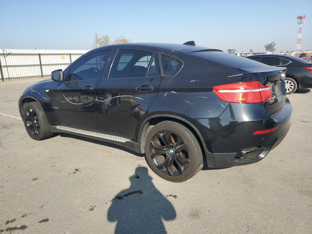 2011 BMW X6 xDrive50I - Фото 2
