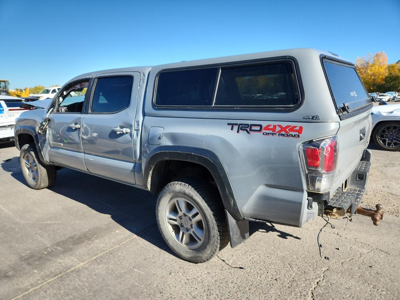 2020 Toyota Tacoma Double Cab - Image 2