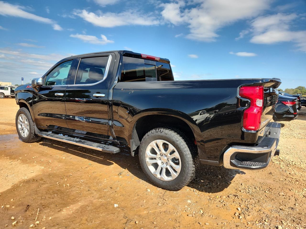 2025 Chevrolet Silverado K1500 Ltz - Image 2
