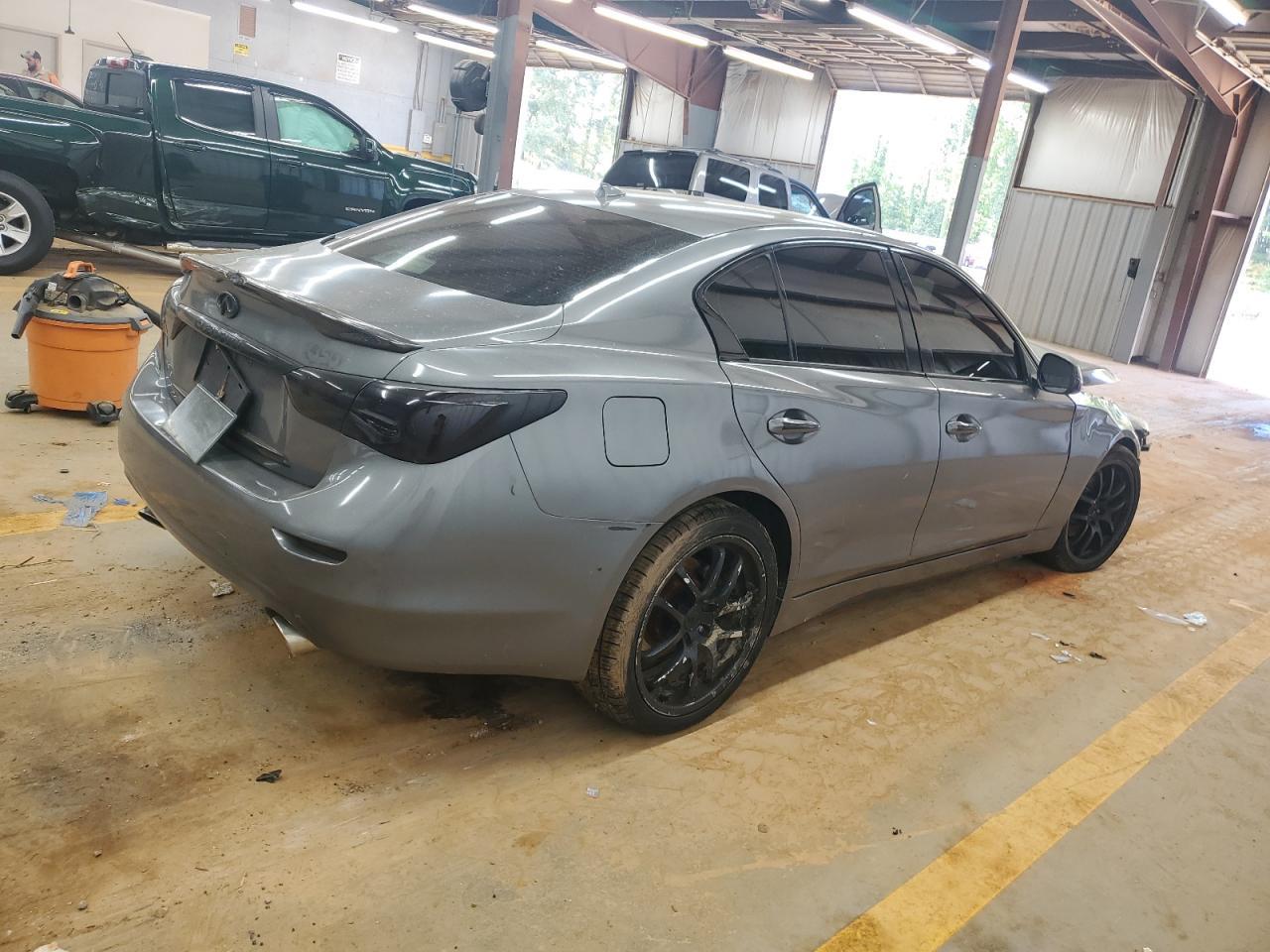 2015 Infiniti Q50 Base - Фото 3