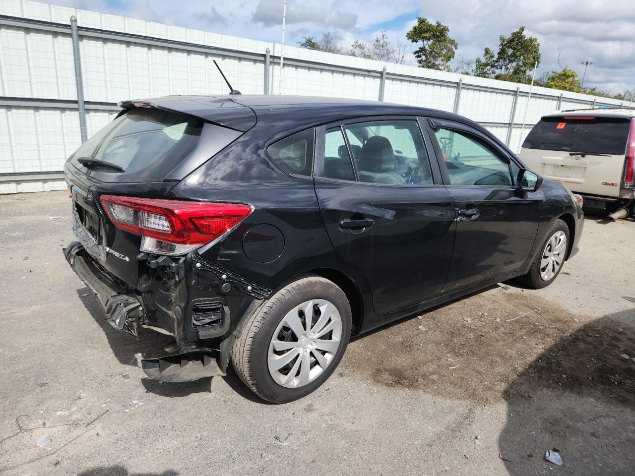 2023 Subaru Impreza - Фото 3