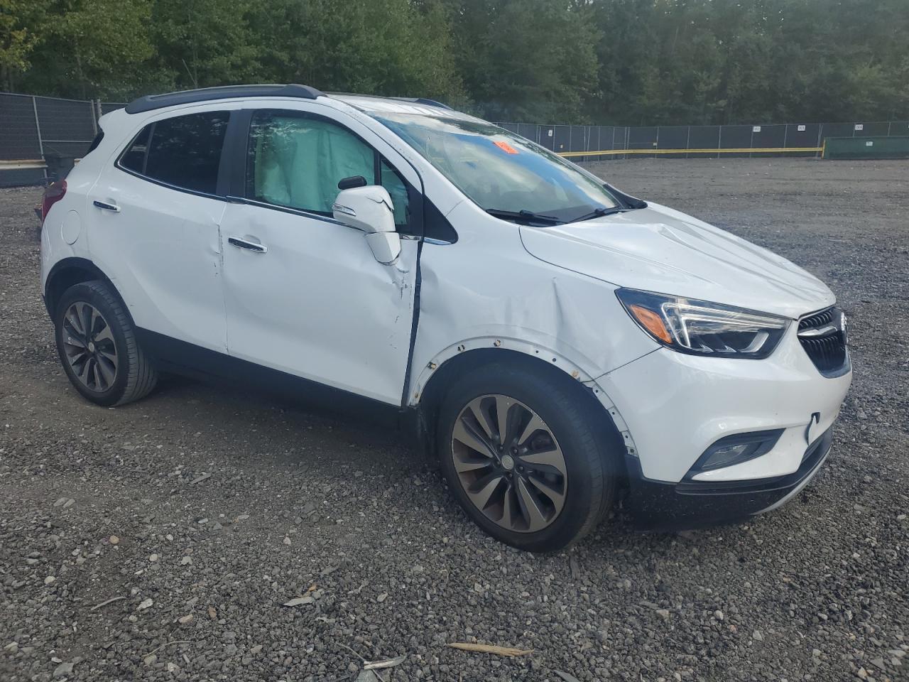 2019 Buick Encore Essence - Image 4