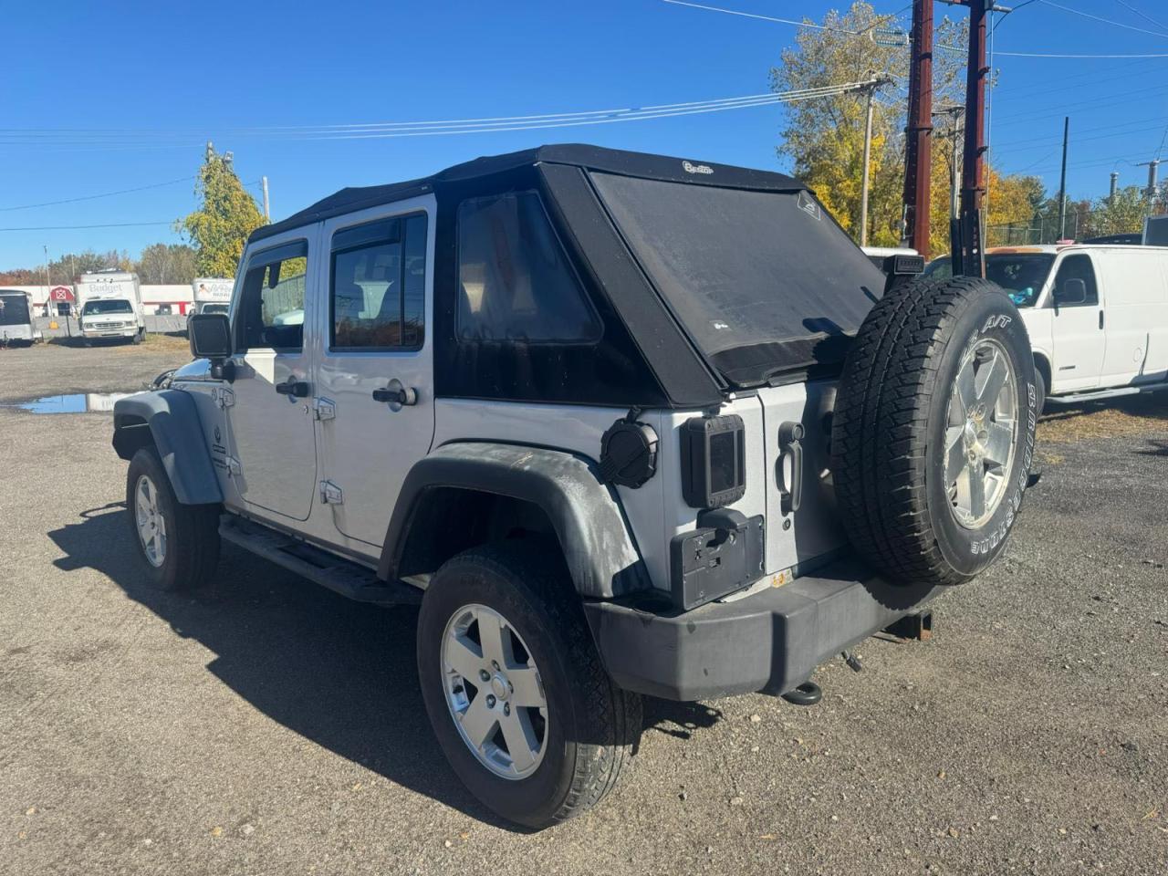 2011 Jeep Wrangler Unlimited Sport - Image 3