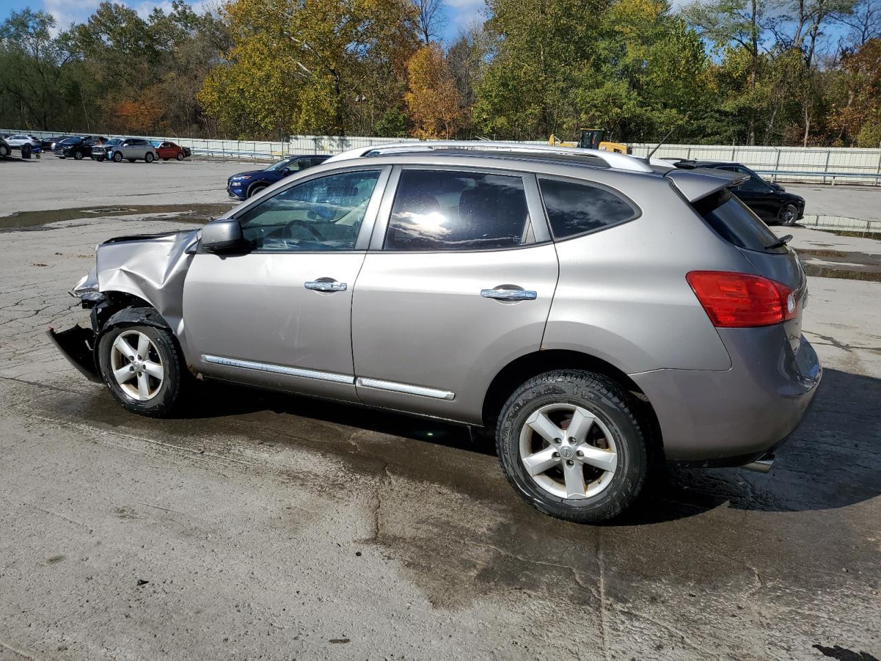 2013 Nissan Rogue S - Фото 2
