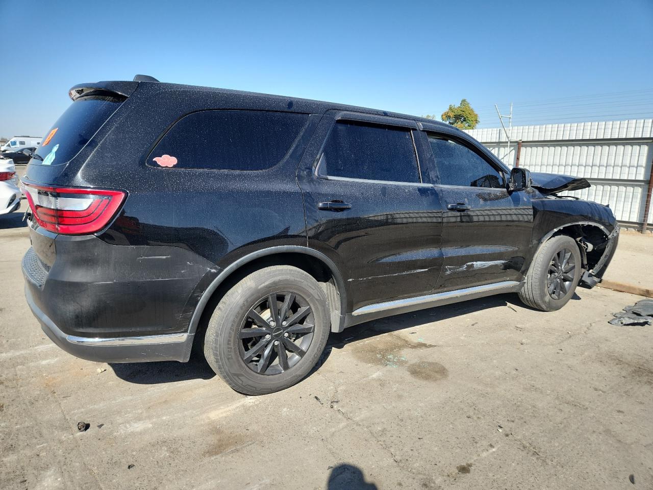 2018 Dodge Durango Sxt - Image 3