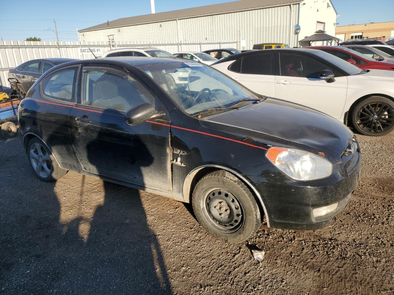 2011 Hyundai Accent Se - Фото 4