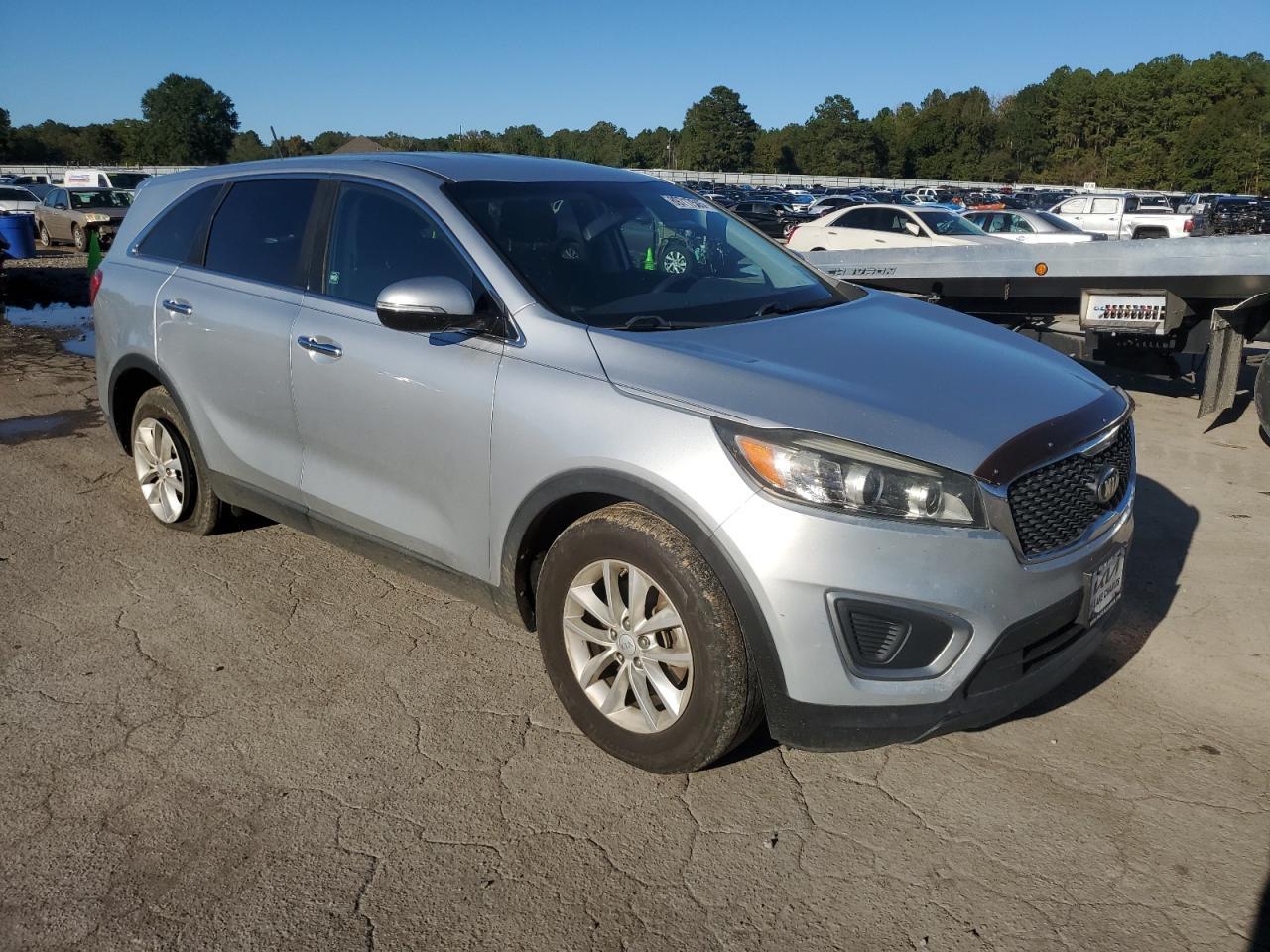2017 Kia Sorento Lx - Image 4