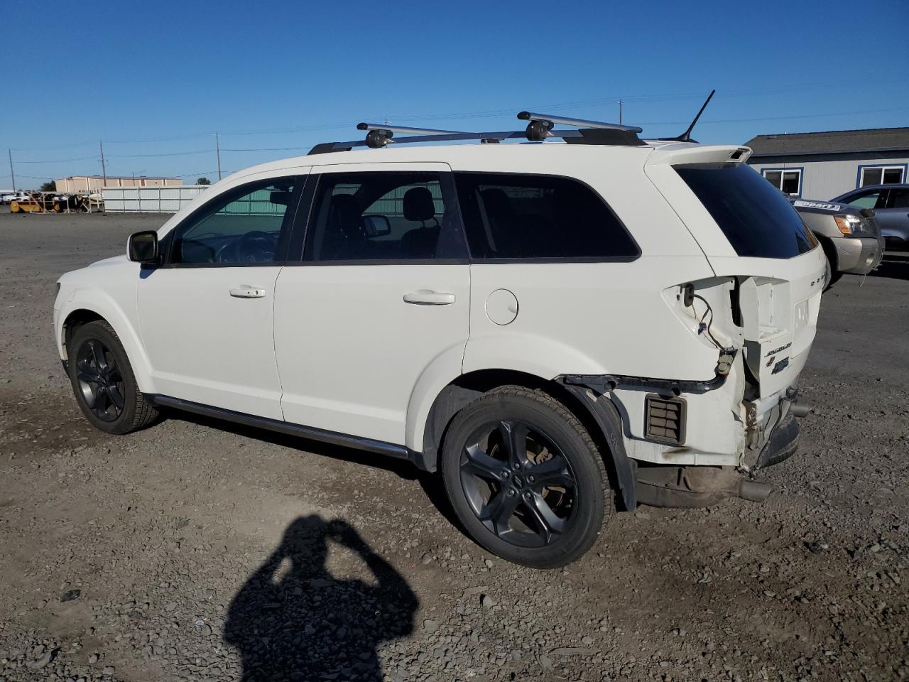 2018 Dodge Journey Crossroad - Image 2