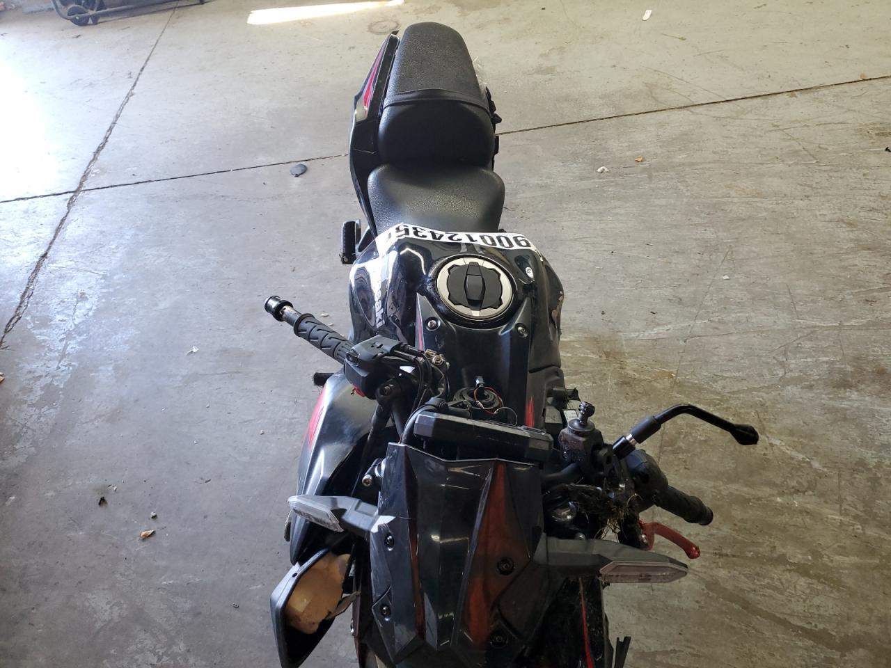 2023 Kawasaki Er650 P - Фото 5