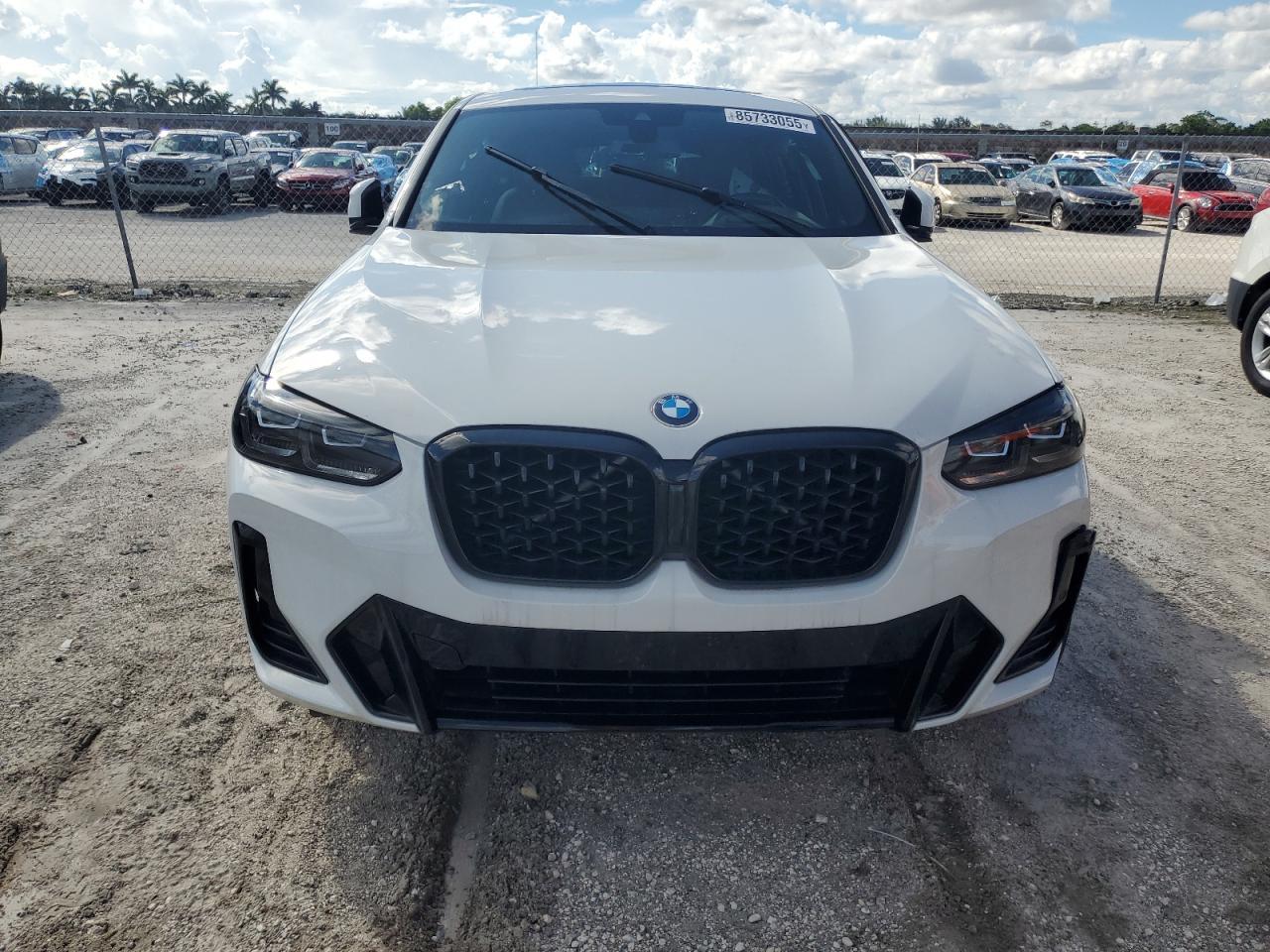 2023 BMW X4 xDrive30I - Фото 5