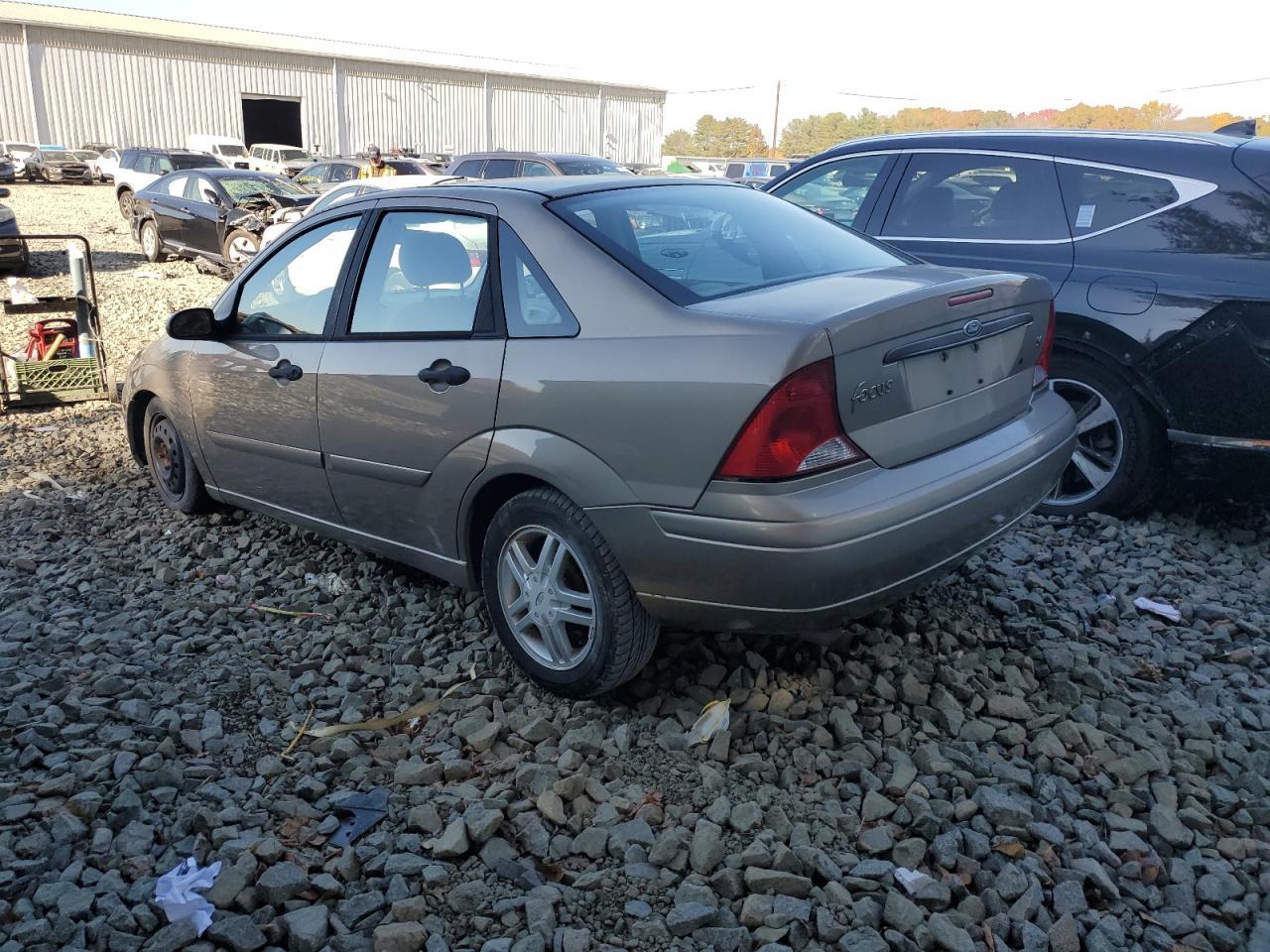 2004 Ford Focus Se Comfort - Image 2