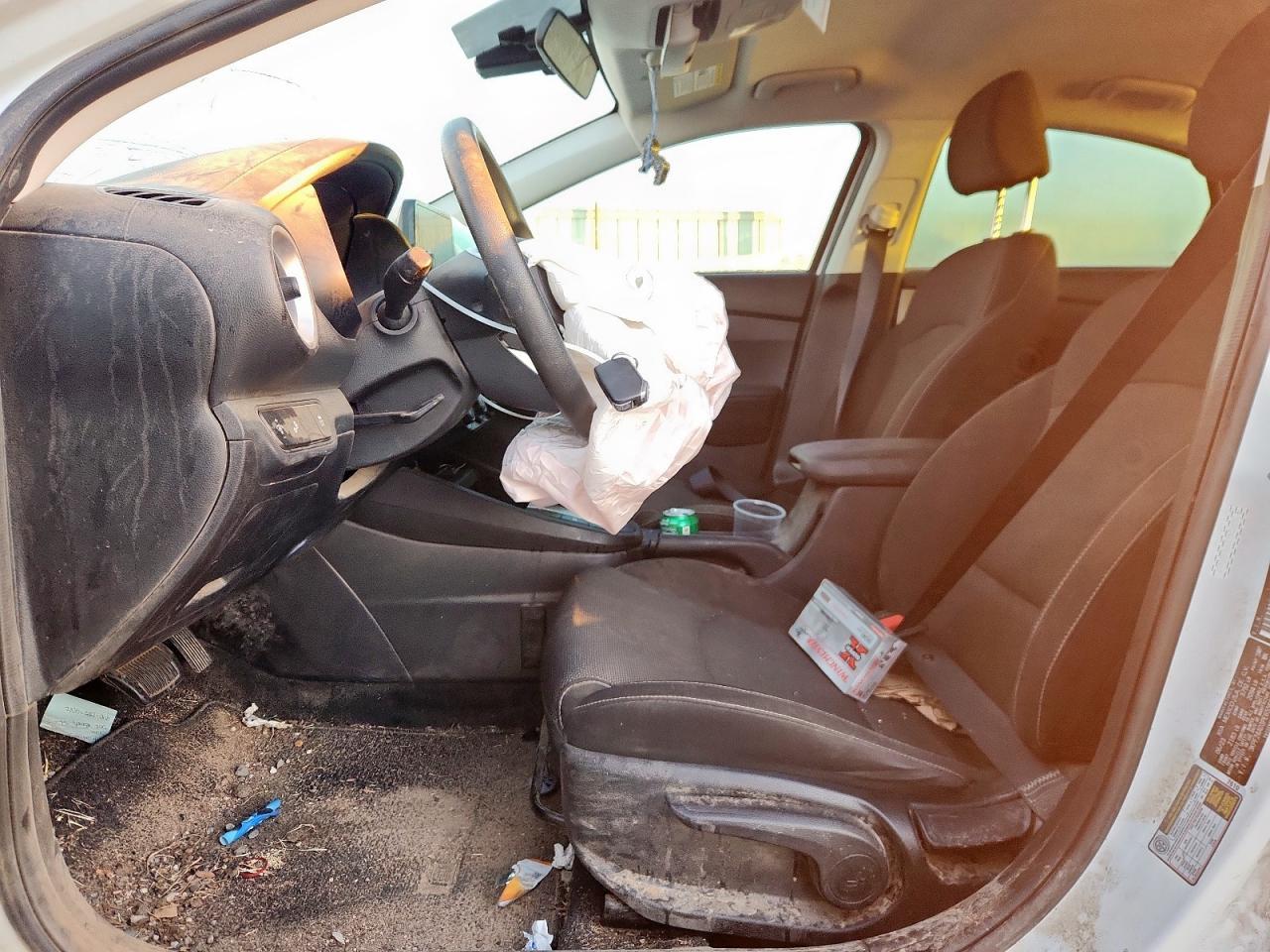 2023 Kia Forte Lx - Image 7