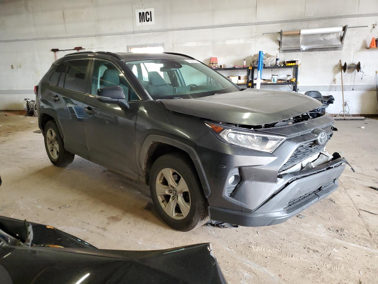 2020 Toyota Rav4 Xle - Фото 4