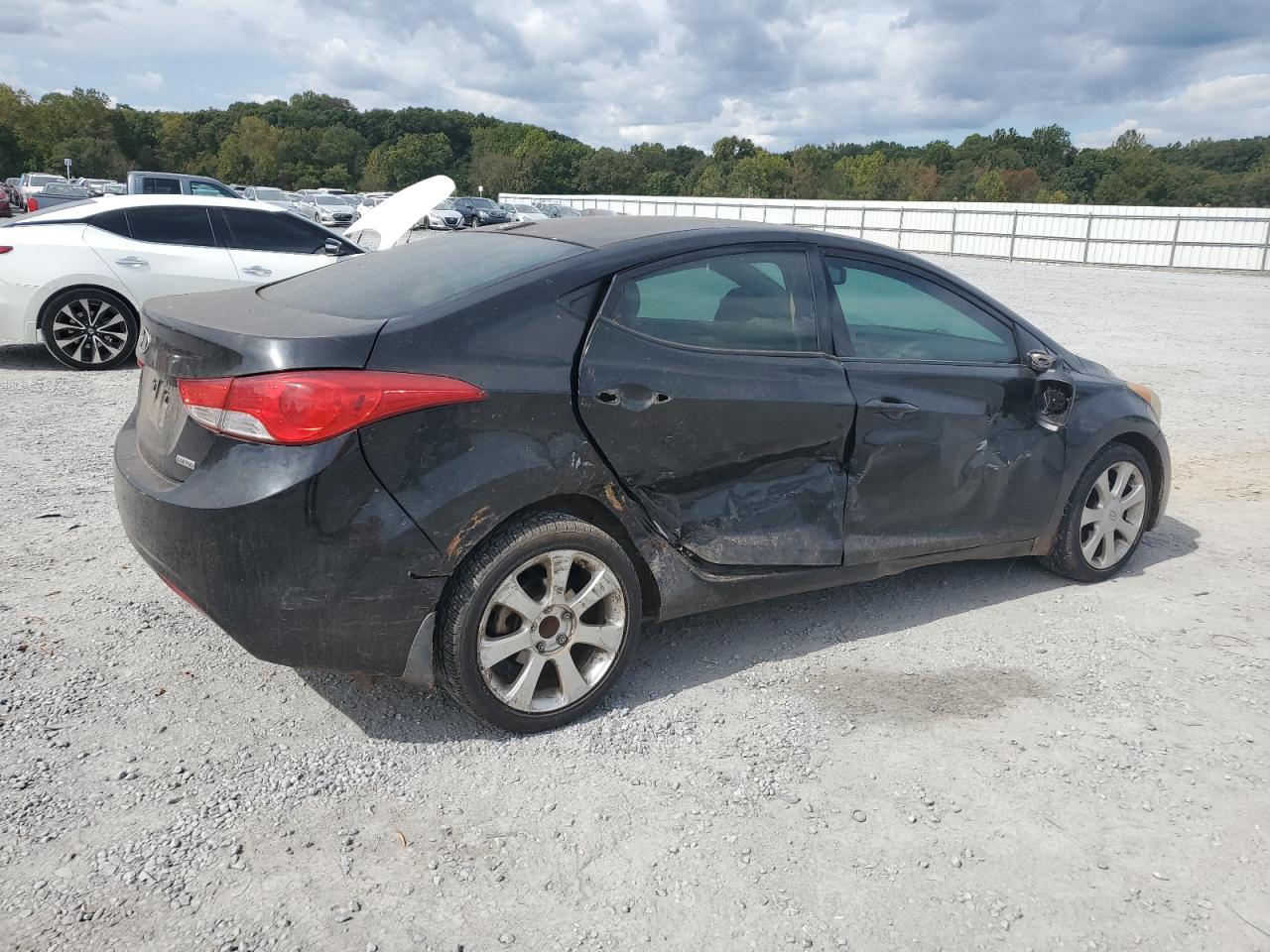 2013 Hyundai Elantra Gls - Фото 3