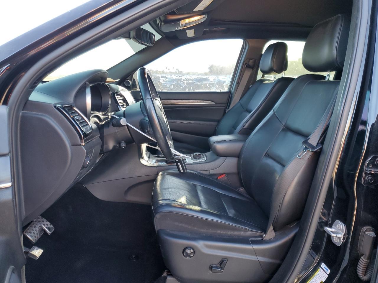 2020 Jeep Grand Cherokee Overland - Фото 7