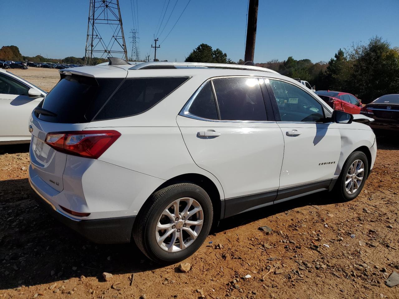 2020 Chevrolet Equinox Lt - Image 3
