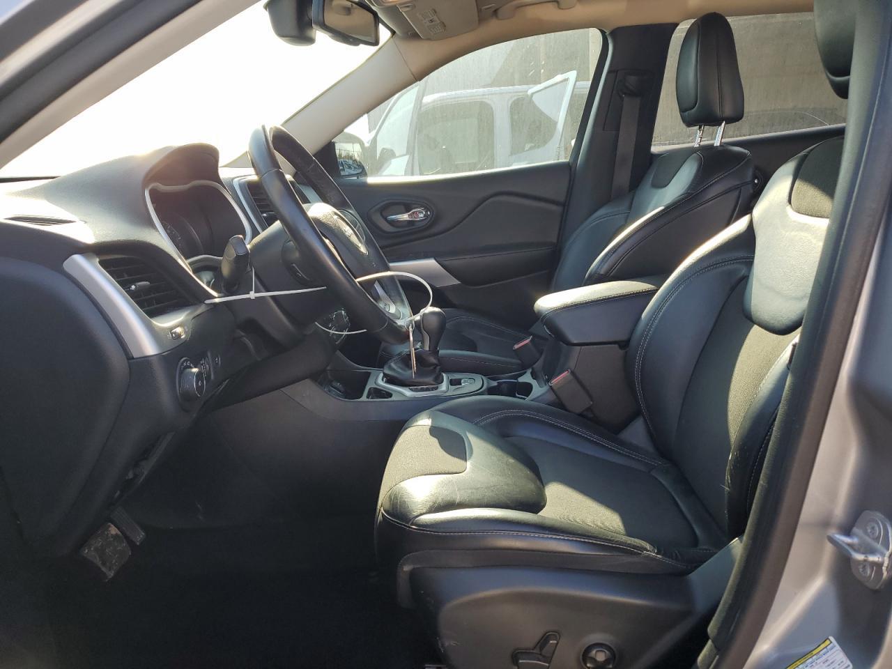 2018 Jeep Cherokee Latitude Plus - Фото 7
