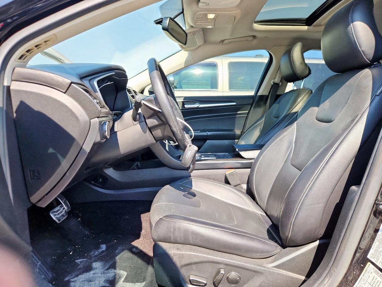 2017 Ford Fusion Titanium Hev - Фото 7