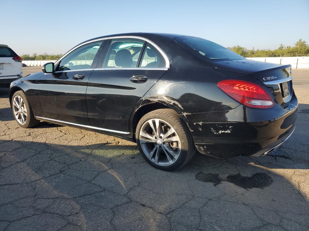 2016 Mercedes-Benz C 350E - Фото 2