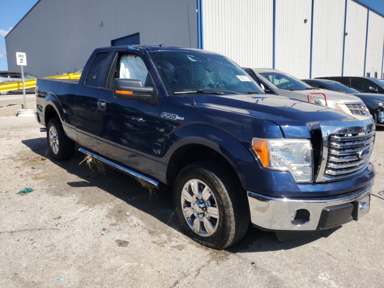 2011 Ford F150 Super Cab - Image 4