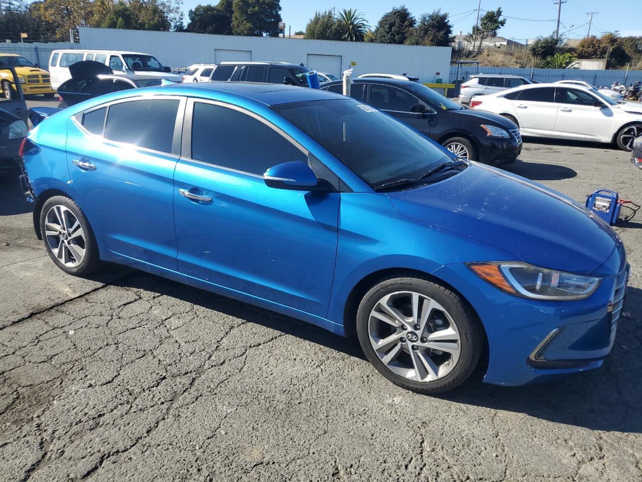2017 Hyundai Elantra Se - Фото 4