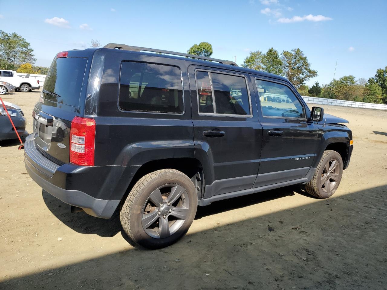 2015 Jeep Patriot Latitude - Image 3
