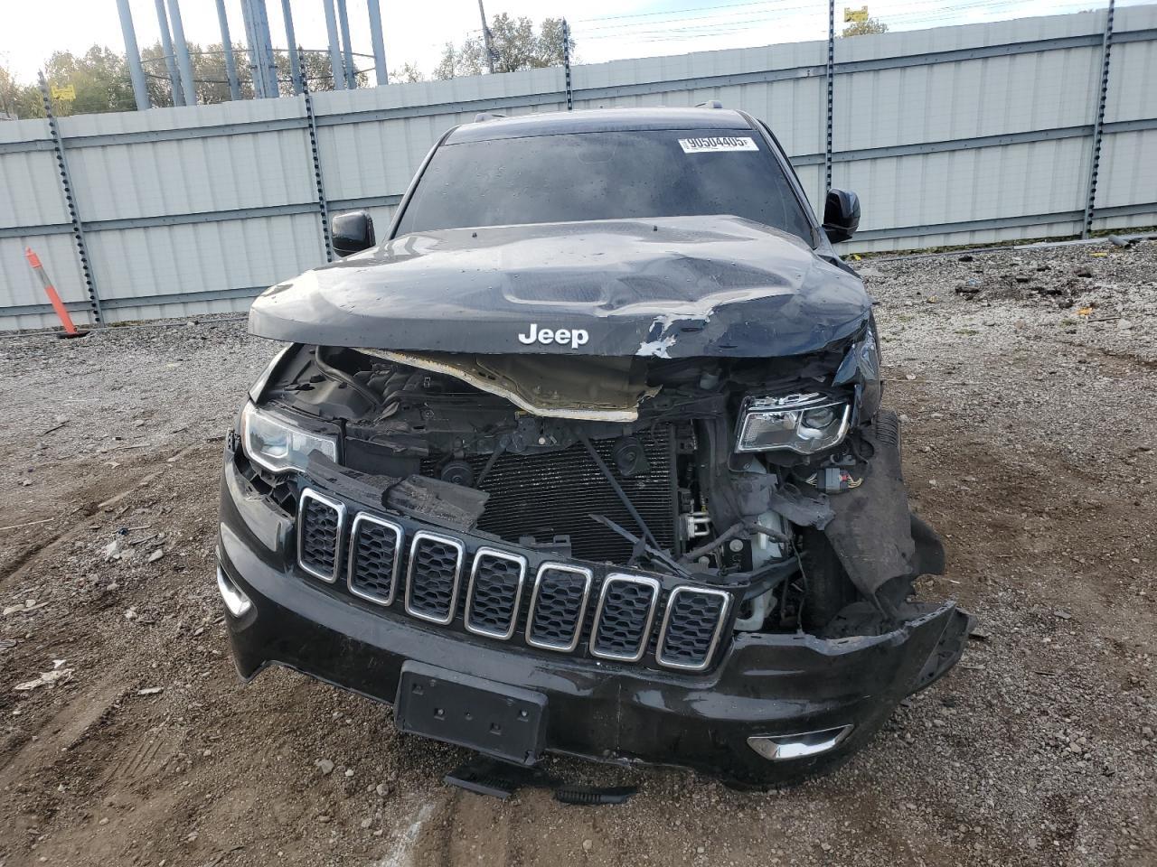 2017 Jeep Grand Cherokee Laredo - Фото 5