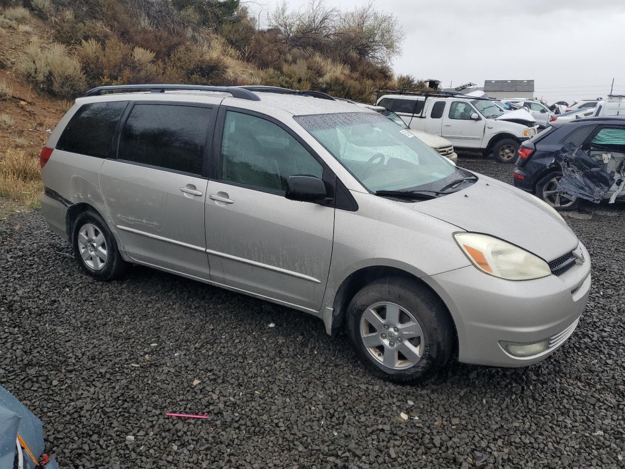 2004 Toyota Sienna Xle - Фото 4