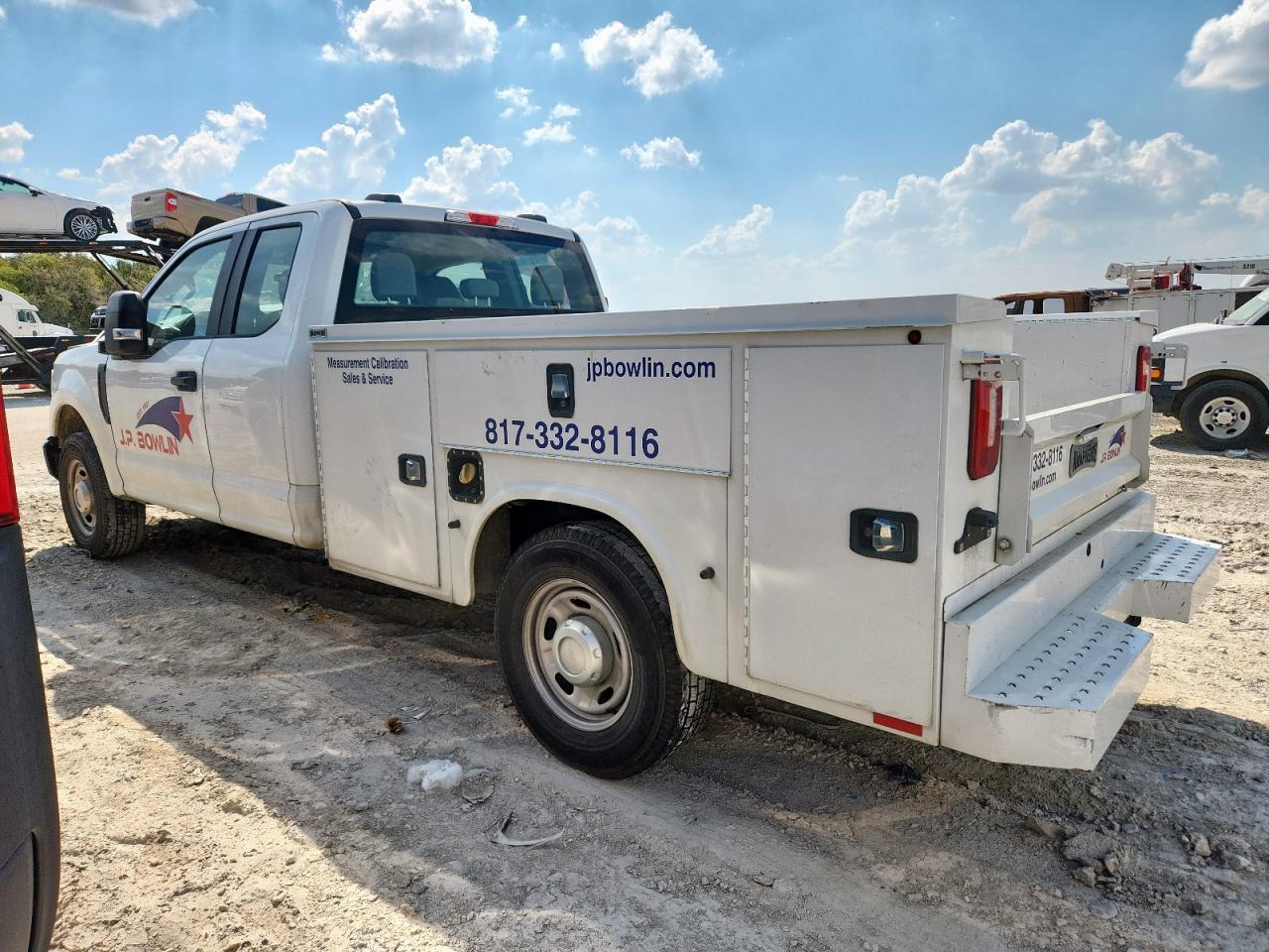 2022 Ford F250 Super Duty - Фото 2