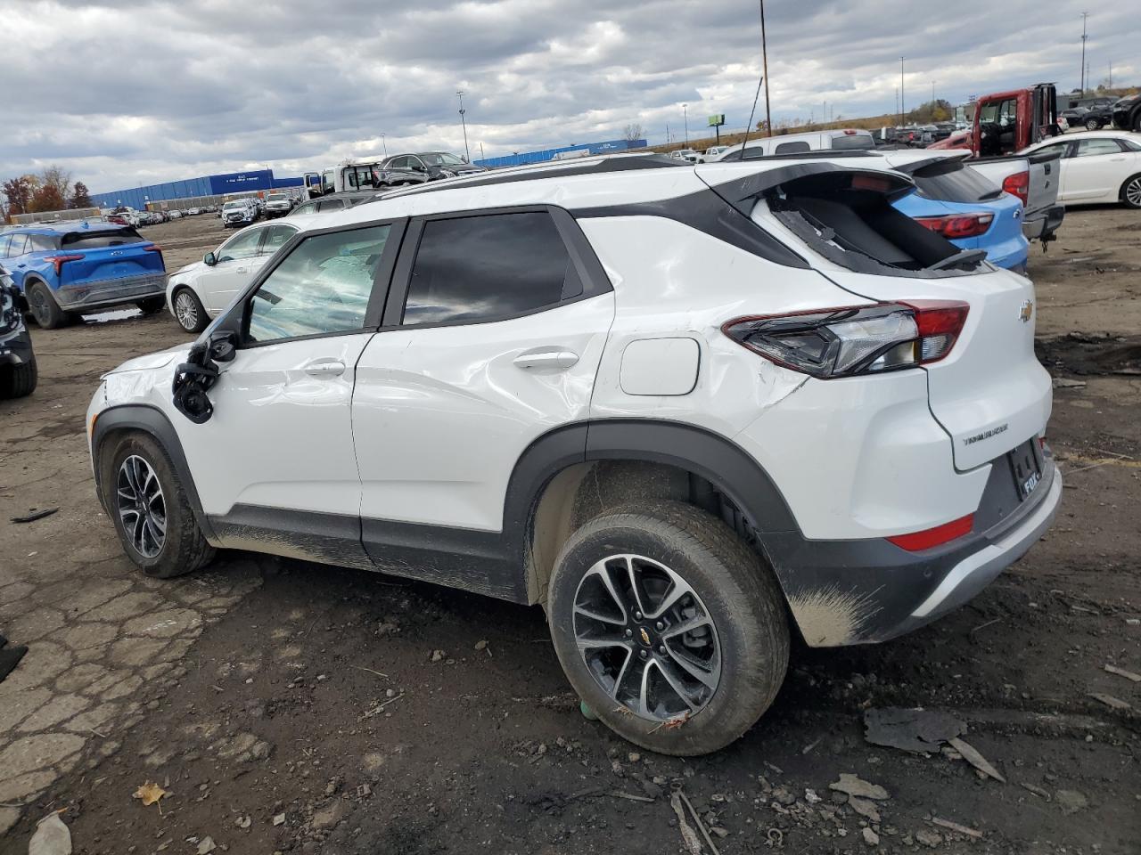 2025 Chevrolet Trailblazer Lt - Фото 2