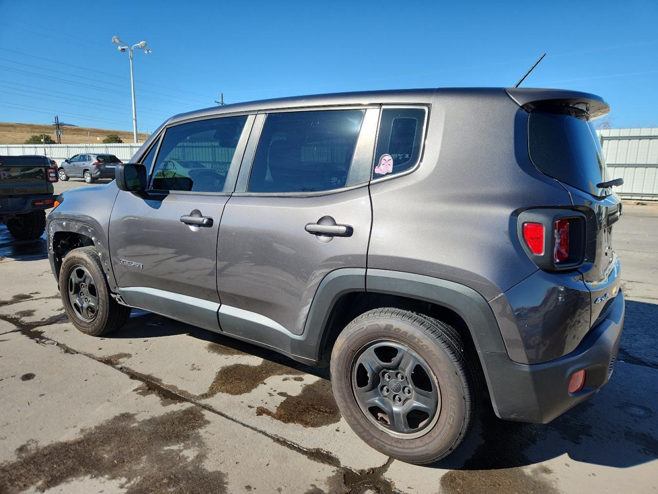 2016 Jeep Renegade Sport - Фото 2