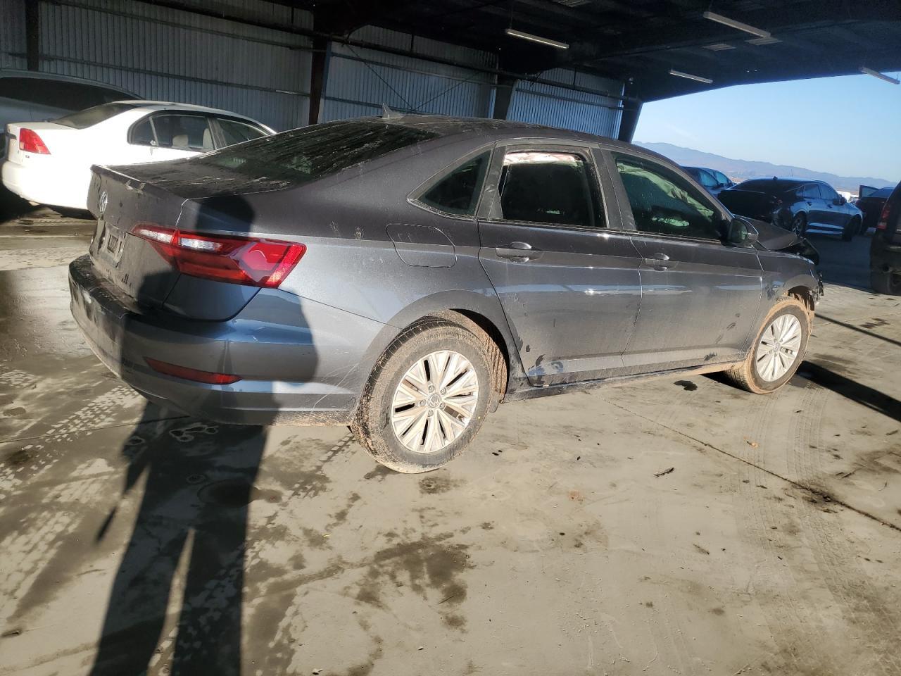 2020 Volkswagen Jetta S - Фото 3